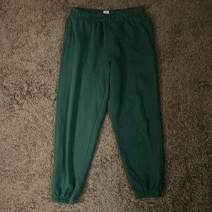 COTTONON HUNGER GREEN SWEATPANTS // SIZE S